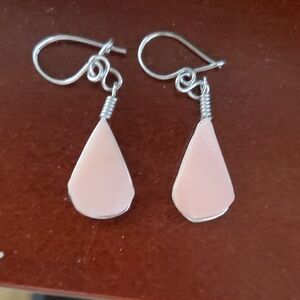 Elegant Earrings Made of pink Peruvian Opal.